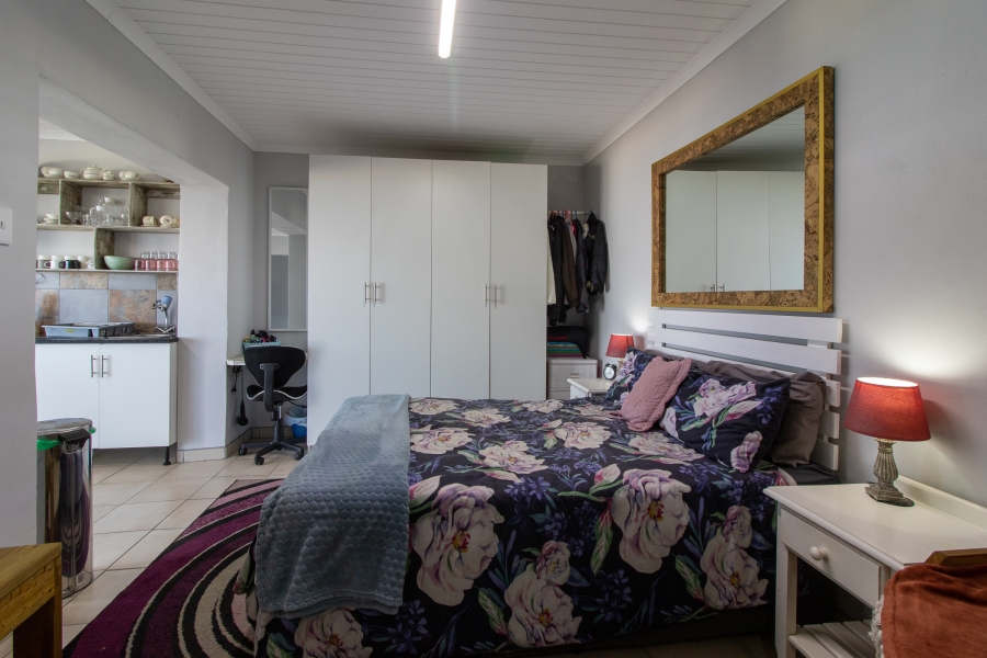 11 Bedroom Property for Sale in West Beach Eastern Cape